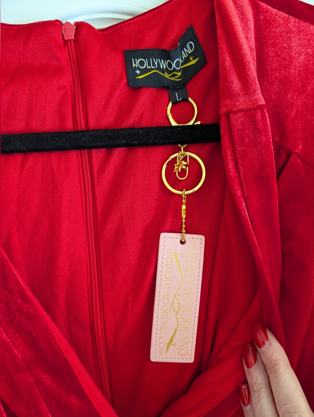 Hollywoodland Red Velvet Fifth Avenue Wrap Wiggle Dress Faux Fur Trim V Neck L - Picture 4 of 7
